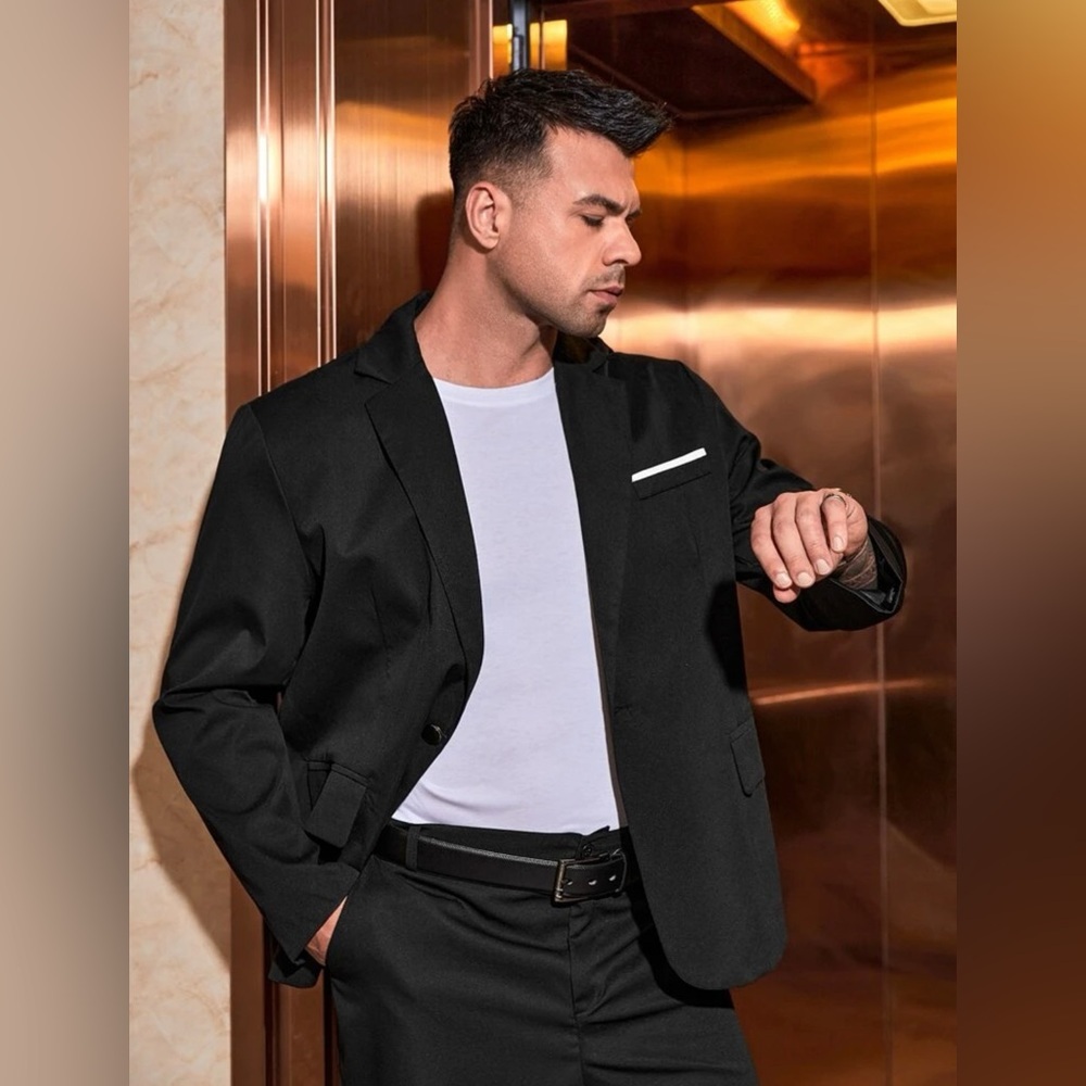 NEW MEN’S FLAP DETAIL SINGLE BUTTON BLAZER